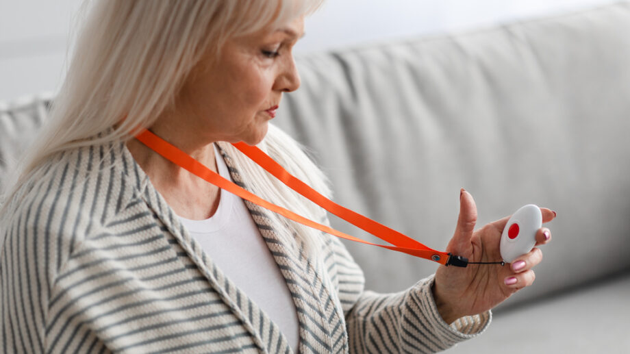 medical alert devices for seniors