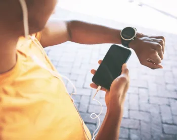 Hooked on Your Heart Rate? Understanding Health Anxiety in the Age of Wearables